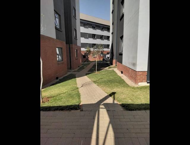 2 BEDROOM APARTMENT FOR SALE IN JABULANI